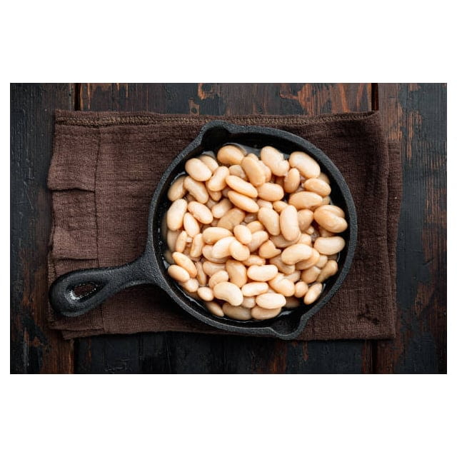 White cannellini beans