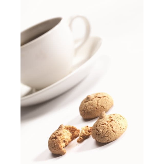 Amaretti biscuits