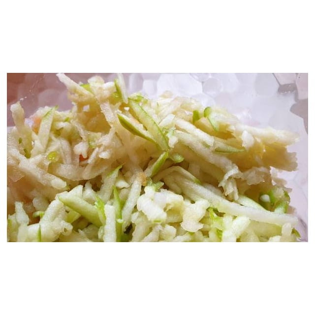 Grated apple
