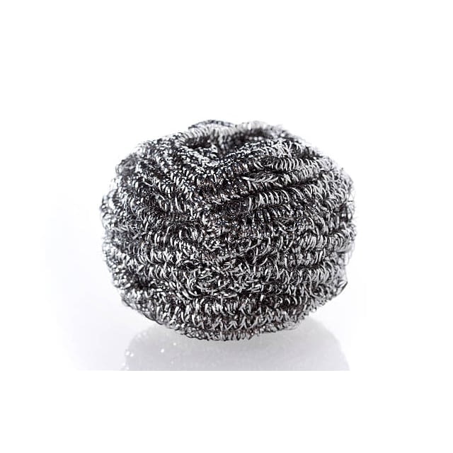 Metal scourer